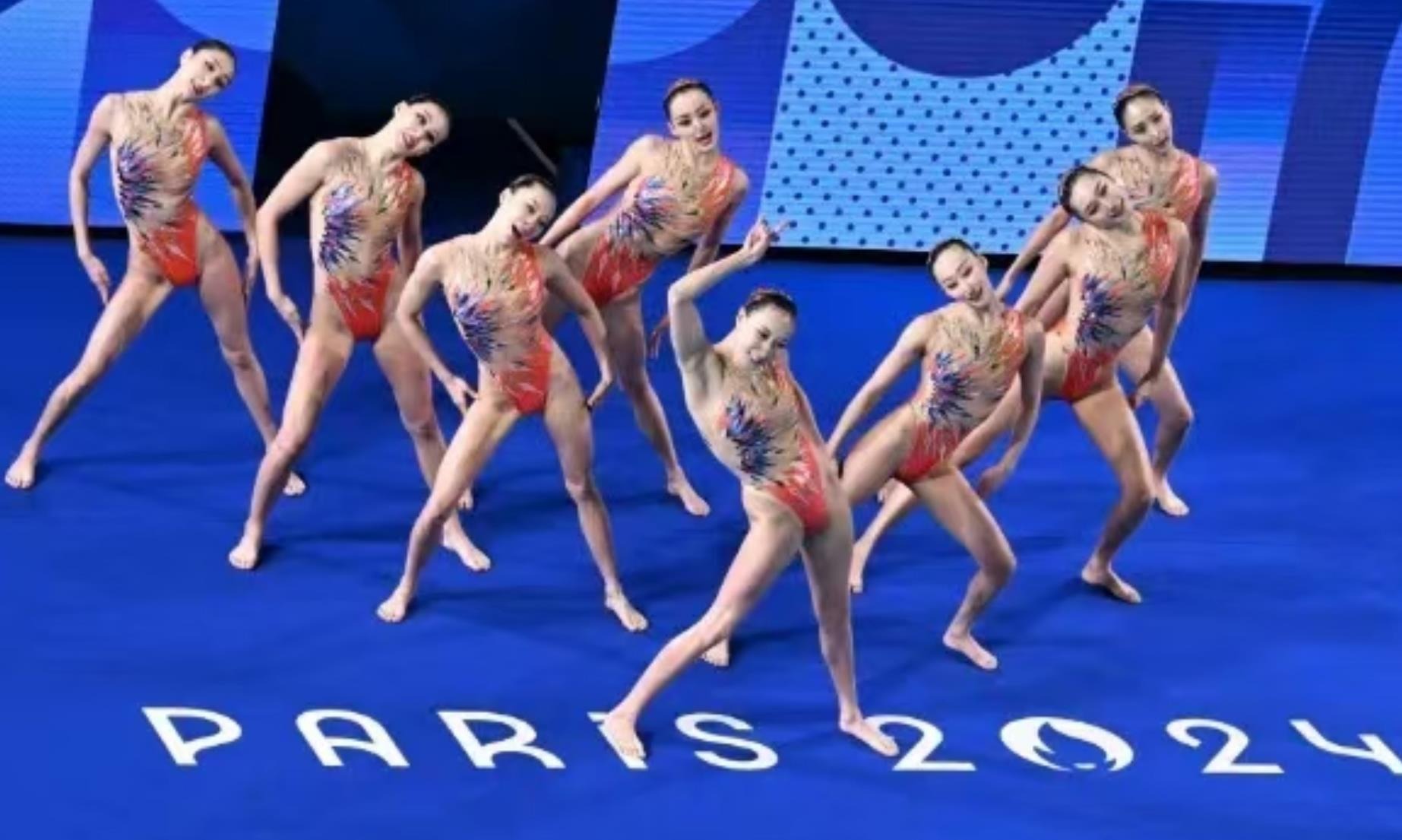 想打世界杯就要离开皇马？24岁的巴西边锋，来到生涯十字路口